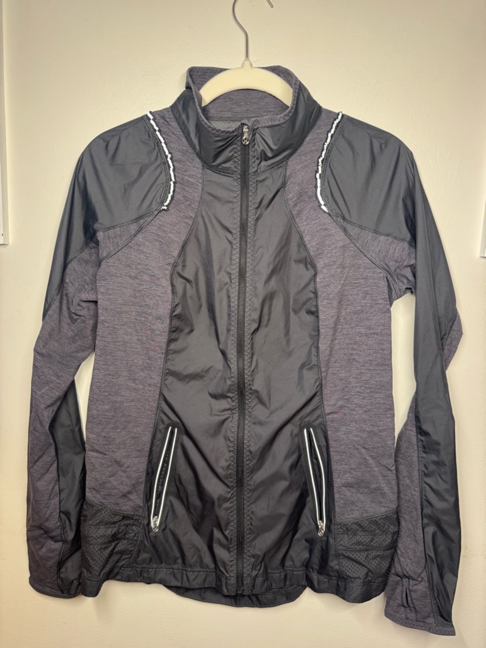 Lululemon Run: Nothin' But Run Jacket
Black